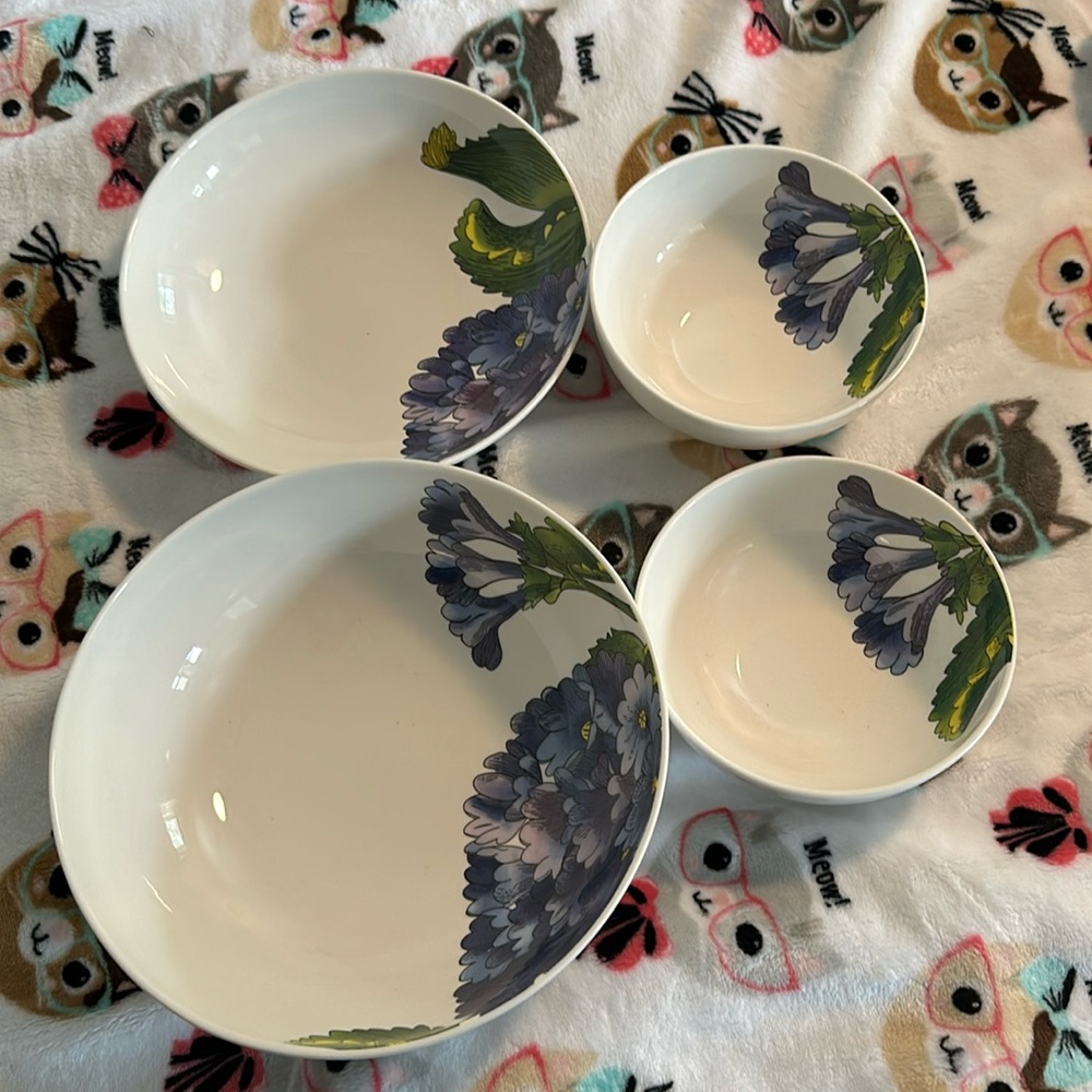 Portmeirion “Eden Flowers” Lot of 4 pieces